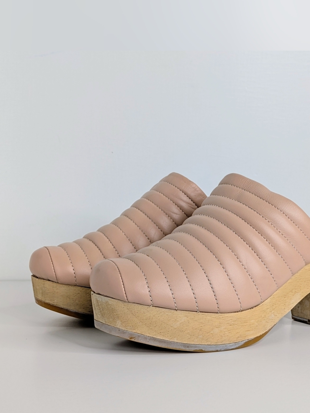 Beklina Ribbed Clogs 8.5 Buff Pink Tan Leather Platform Wood Clog Slip On US